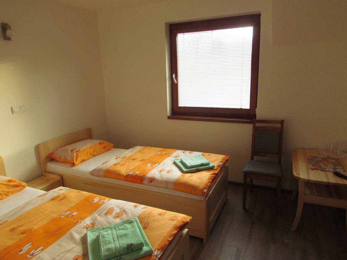 Penzión Trio Trnkov Habitación foto