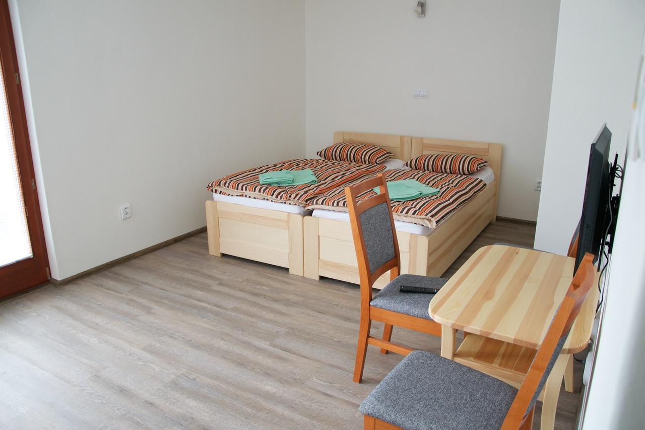 Penzión Trio Trnkov Habitación foto